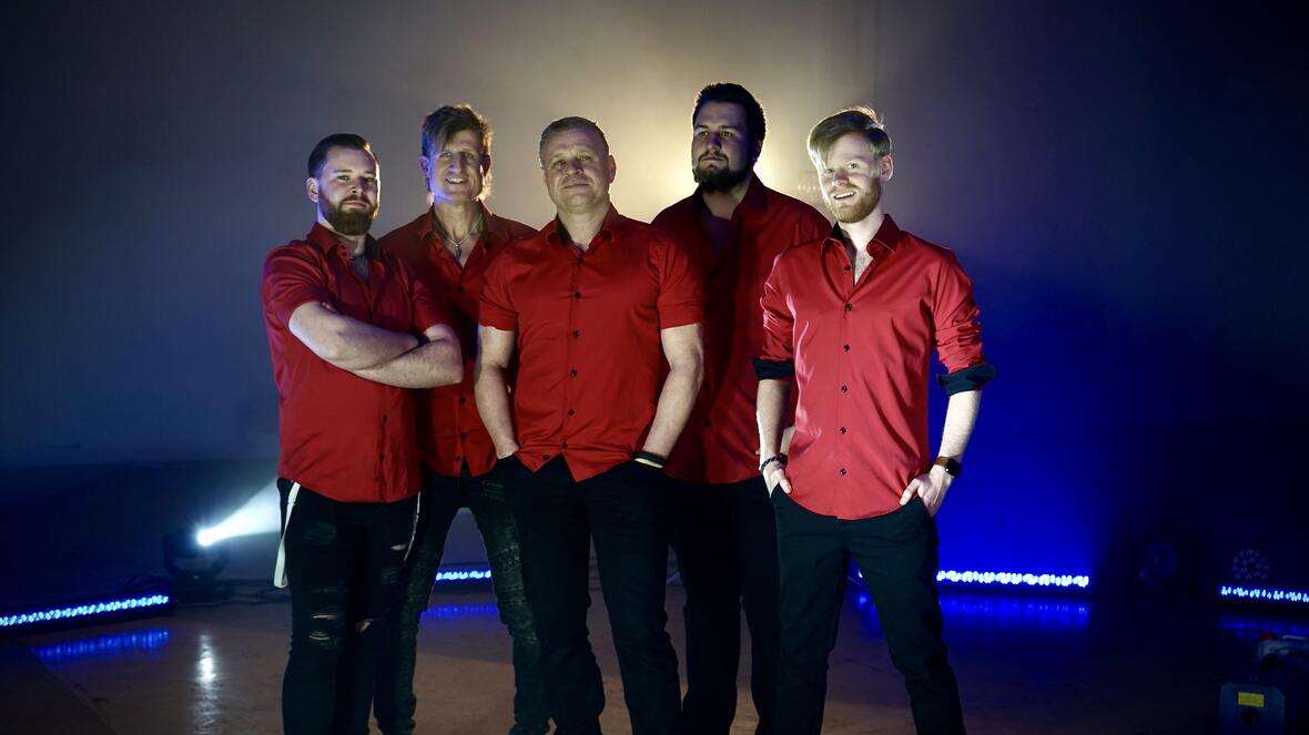 2026-01-13_10-25-59-spaetsuender_bandpic_4