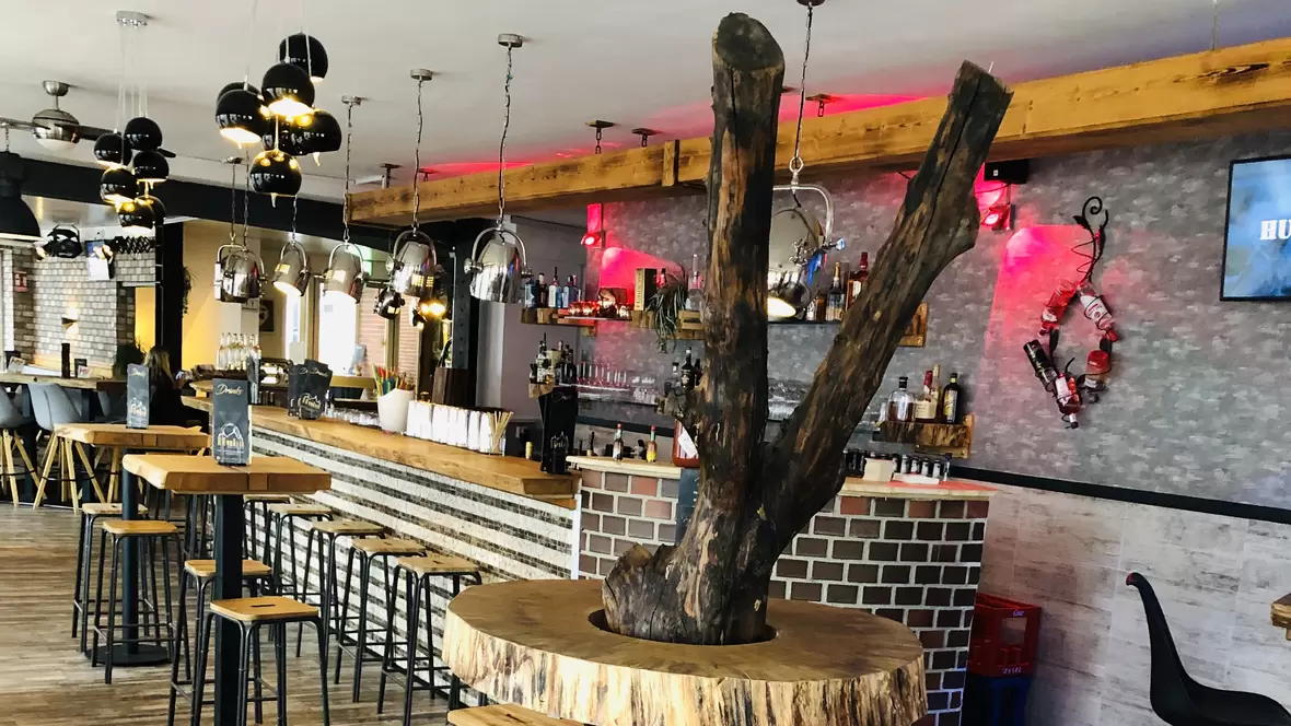 restaurant-huba