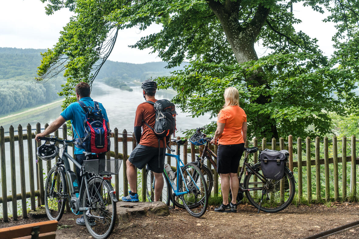 2021-finkenstein-radler-ausblick-querformat-48-c-deusche-donau-maximilian-semsch