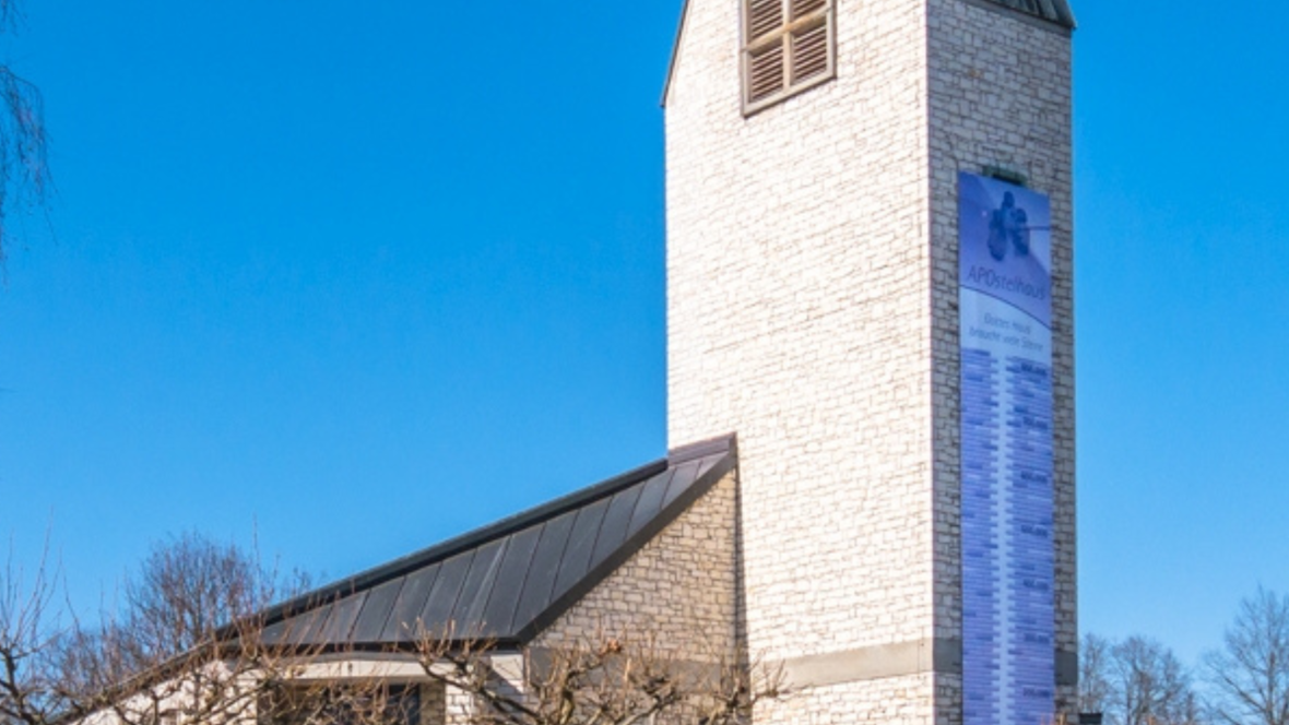 apostelkirche_neuburg_aussen