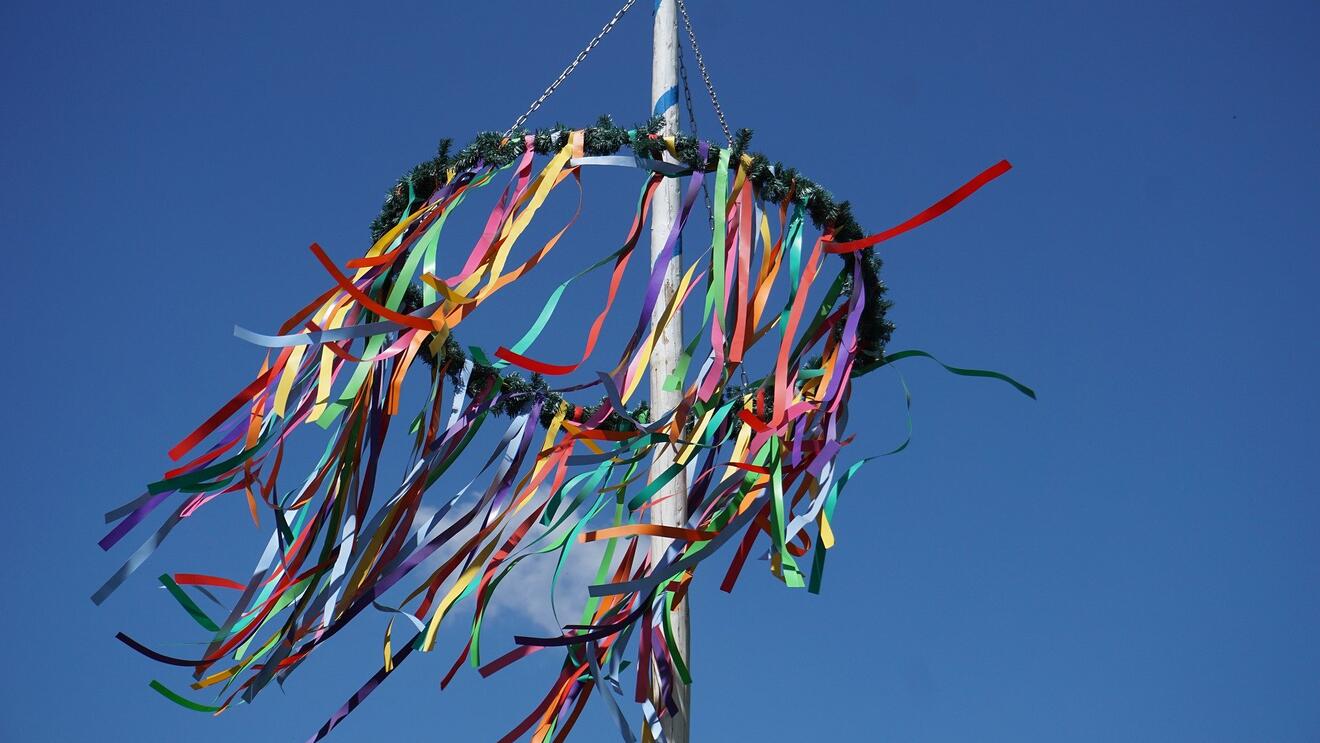 tradition-maibaum-mai