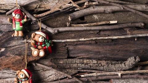 cute-christmas-ornaments-wooden-background